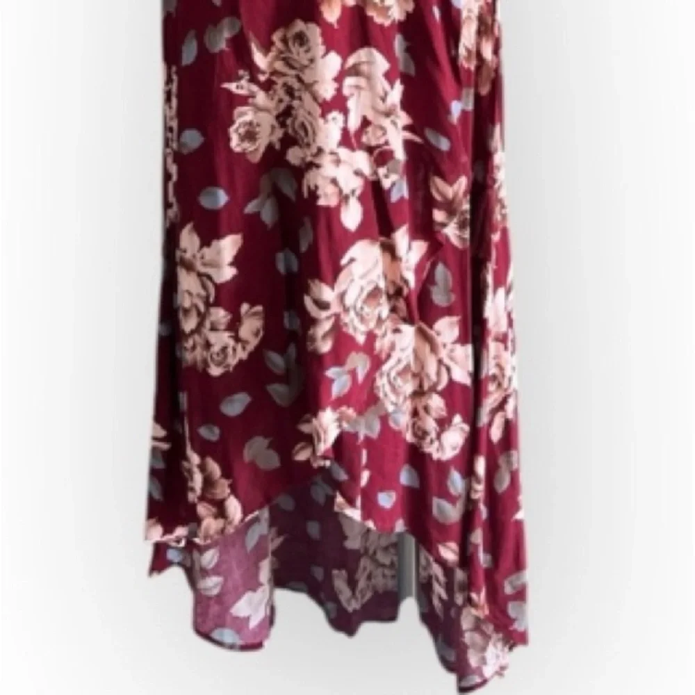 Cotton Candy Red and Pink V-Neck Sundress - Picture 4 of 7